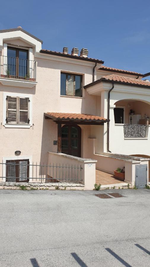 Apartamento A Casa Di Daniele Porto Potenza Picena Exterior foto